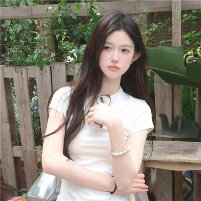 一袭青衣处女心